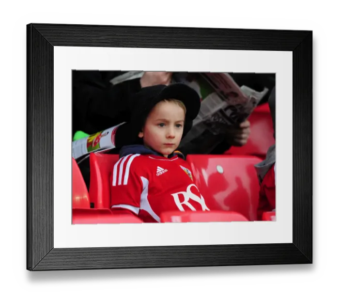 Framed Print : Bristol City vs Doncaster Rovers: Season 11-12 - Football Clash Framed Print : Bristol City vs Doncaster Rovers: Season 11-12 - Football Clash
