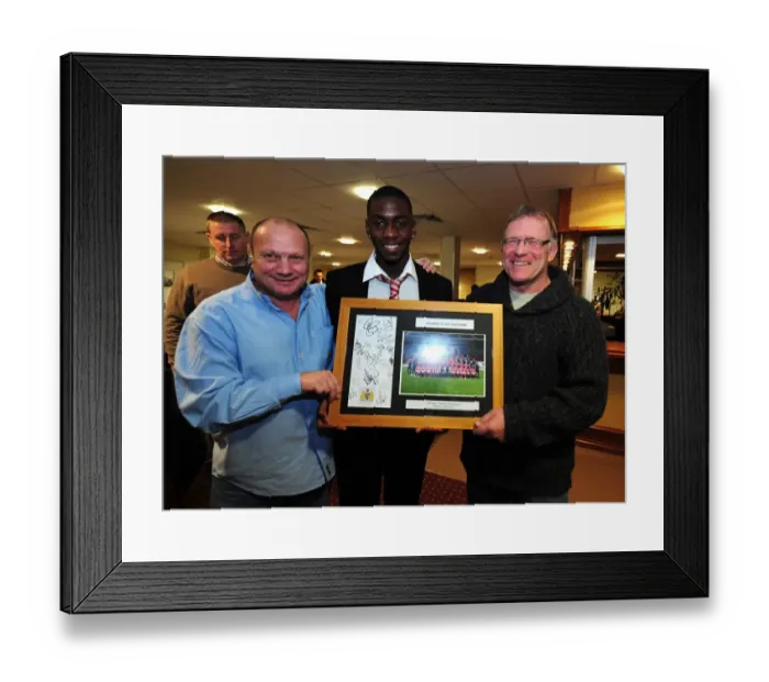 Framed Print : Bristol City vs Doncaster Rovers: A Football Showdown - Season 11-12 Framed Print : Bristol City vs Doncaster Rovers: A Football Showdown - Season 11-12