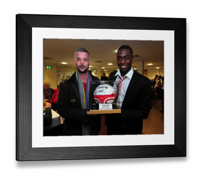Framed Print : Bristol City vs Doncaster Rovers: A Football Clash - Season 11-12 Framed Print : Bristol City vs Doncaster Rovers: A Football Clash - Season 11-12