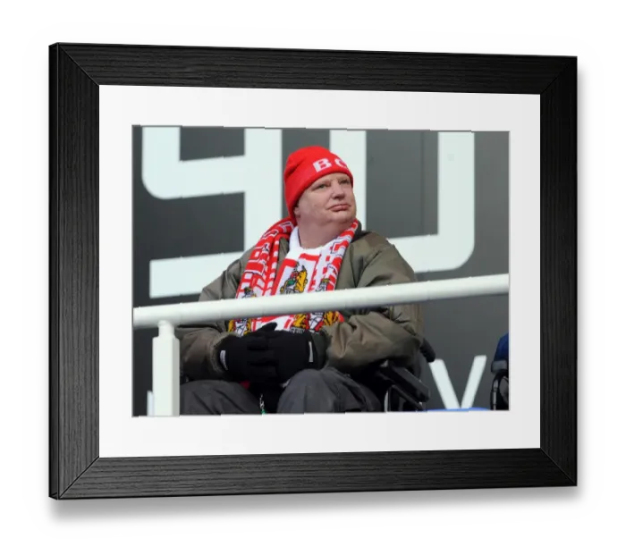 Framed Print : The Clash Between the Royals and the Robins: Reading vs. Bristol City - Season 11-12