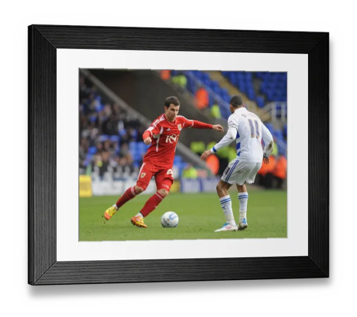 Framed Print : The Clash of the West: Reading vs. Bristol City - Season 11-12
