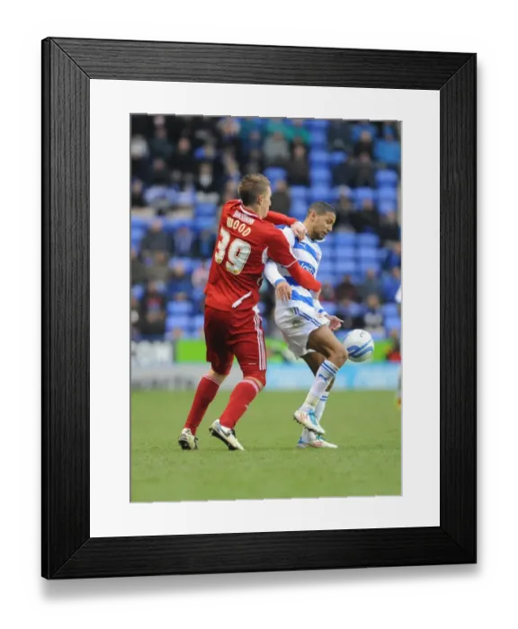 Framed Print : The Clash Between the Royals and the Robins: Reading vs. Bristol City - Season 11-12 Framed Print : The Clash Between the Royals and the Robins: Reading vs. Bristol City - Season 11-12