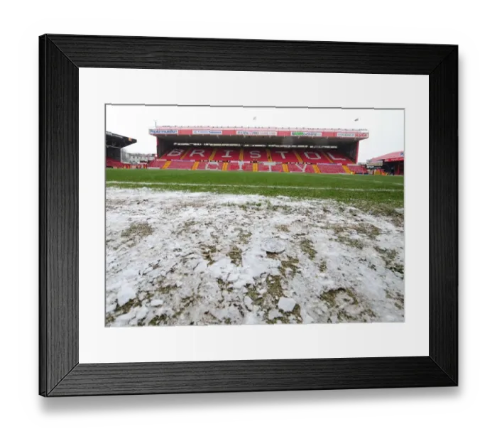 Framed Print : The Epic Showdown: Bristol City vs Leeds United - Season 11-12