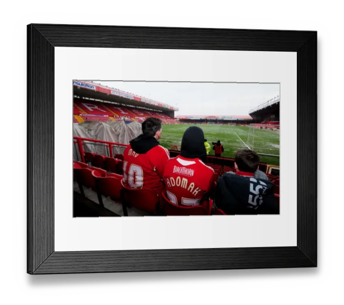 Framed Print : Bristol City vs Leeds United: Season 11-12 Clash