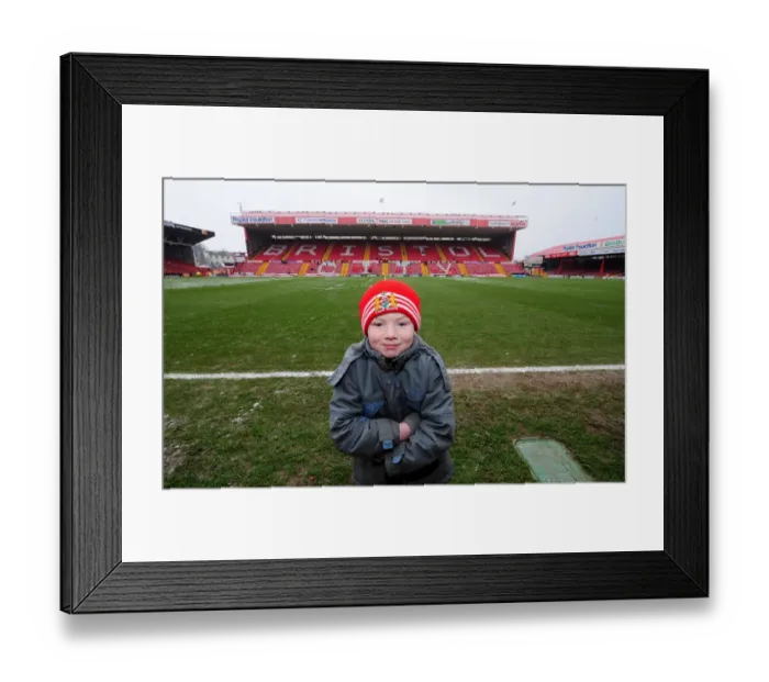 Framed Print : Bristol City vs Leeds United: A Football Rivalry - Season 11-12