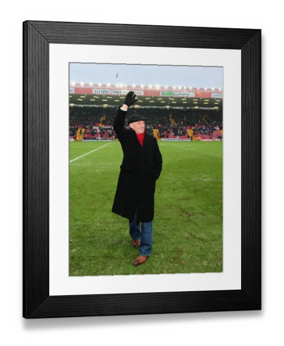 Framed Print : Bristol City vs Leeds United: A Football Rivalry - Season 11-12