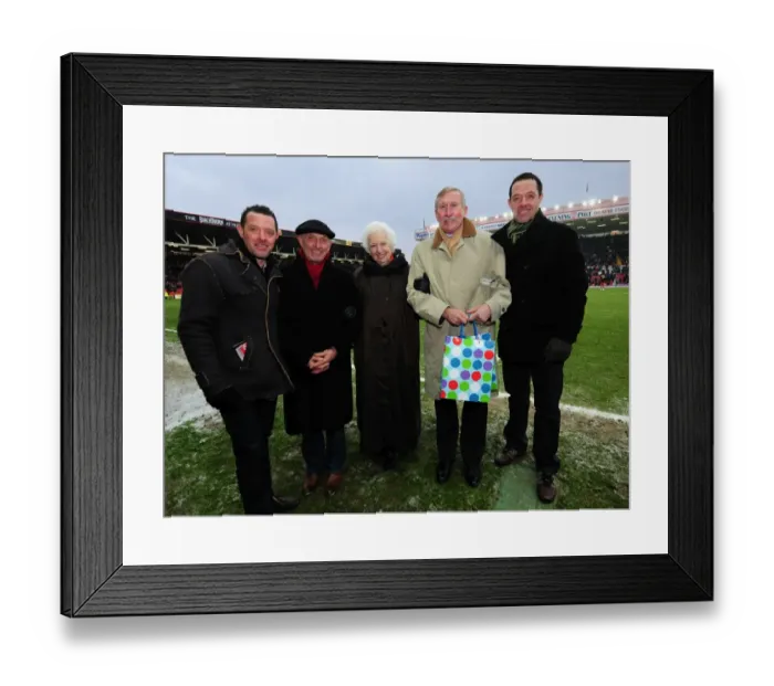 Framed Print : Bristol City vs Leeds United: A Football Rivalry - Season 11-12