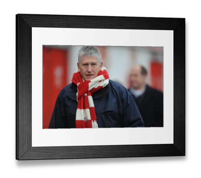 Framed Print : Bristol City vs Leeds United: A Football Rivalry - Season 11-12