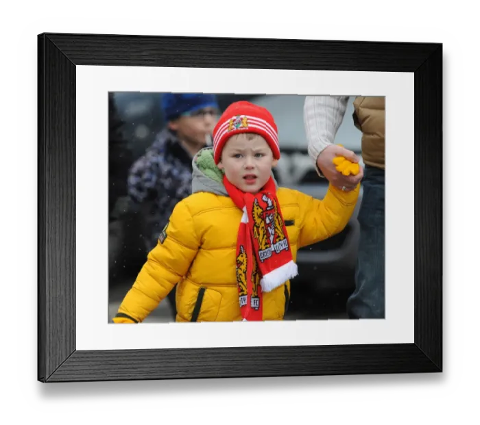 Framed Print : Bristol City vs Leeds United: A Football Rivalry - Season 11-12
