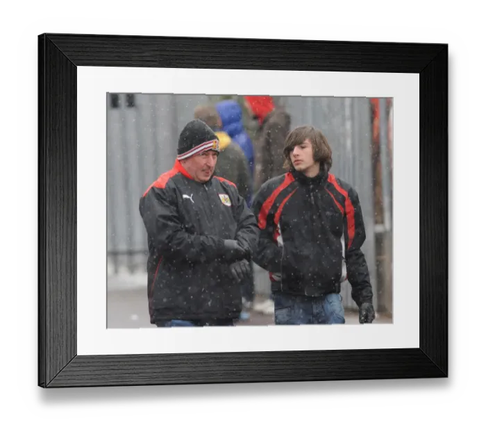 Framed Print : The Clash of Football Giants: Bristol City vs Leeds United - Season 11-12