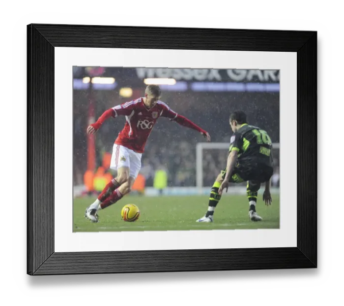 Framed Print : Bristol City vs Leeds United: A Football Rivalry - Season 11-12