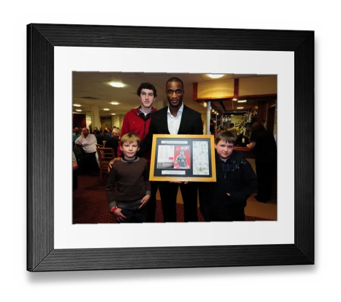 Framed Print : Bristol City First Team: Season 11-12: Bristol City v Leeds United