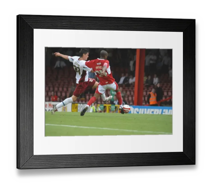 Framed Print : Bristol City vs Burnley: A Season 07-08 Showdown Framed Print : Bristol City vs Burnley: A Season 07-08 Showdown