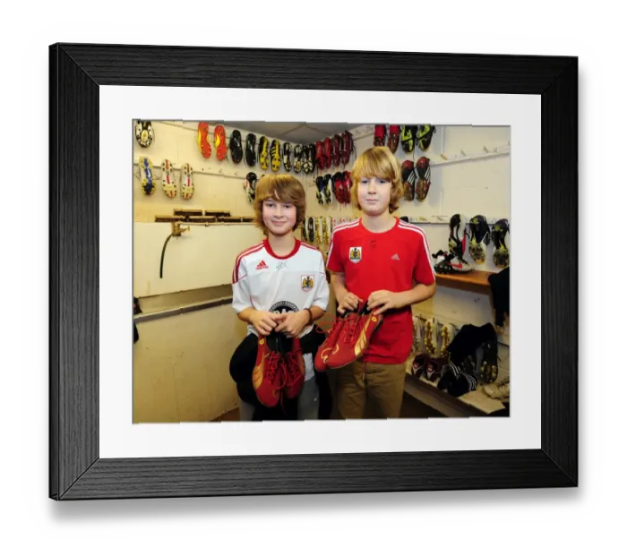 Framed Print : Intense Rivalry: Bristol City vs Blackpool, 2012 - Football Battle at Ashton Gate Framed Print : Intense Rivalry: Bristol City vs Blackpool, 2012 - Football Battle at Ashton Gate