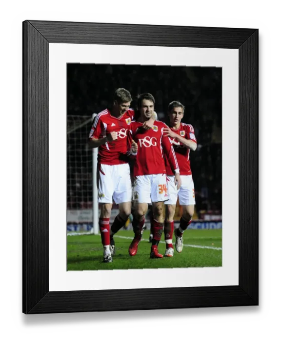 Framed Print : Bristol City: Brett Pitman's Goal Celebration with Team Mates vs Leicester City (2012) Framed Print : Bristol City: Brett Pitman's Goal Celebration with Team Mates vs Leicester City (2012)