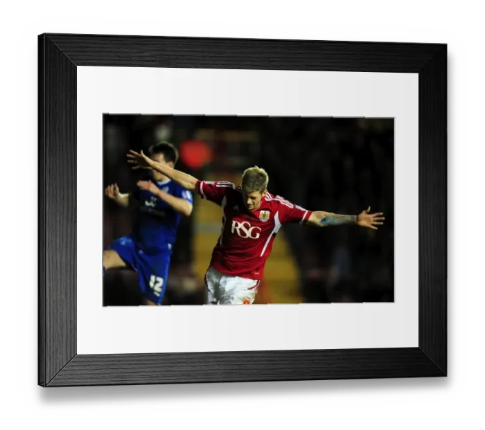Framed Print : Bristol City's Jon Stead Celebrates Goal Against Leicester City at Ashton Gate Stadium Framed Print : Bristol City's Jon Stead Celebrates Goal Against Leicester City at Ashton Gate Stadium