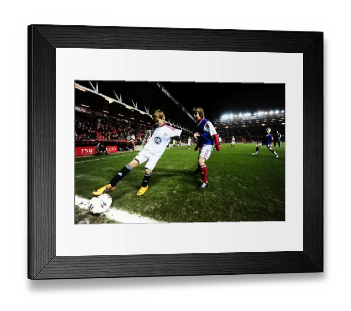 Framed Print : Bristol City vs Leicester City Clash at Ashton Gate Stadium, March 2012 Framed Print : Bristol City vs Leicester City Clash at Ashton Gate Stadium, March 2012