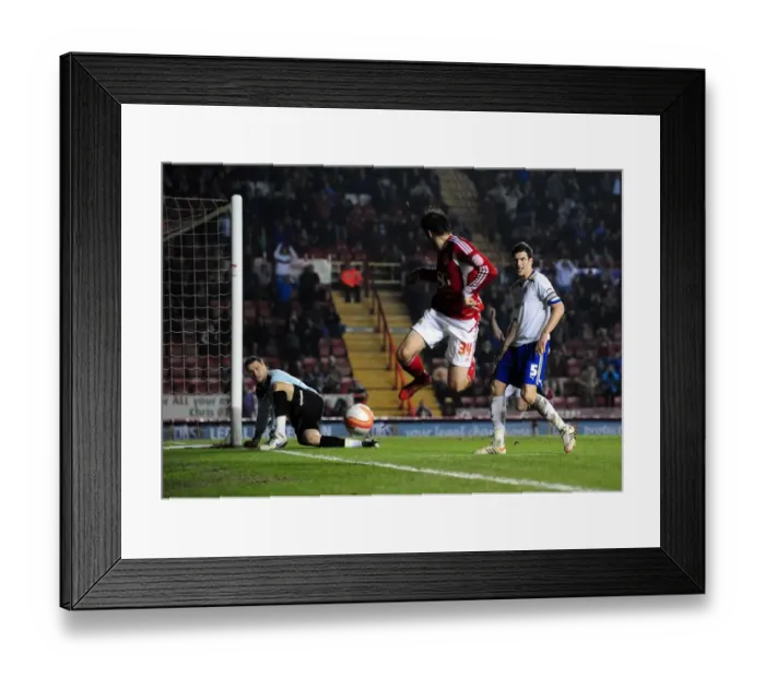 Framed Print : Brett Pitman's Dramatic Shot vs. David Marshall: A Pivotal Moment in the Bristol City vs. Cardiff City Rivalry