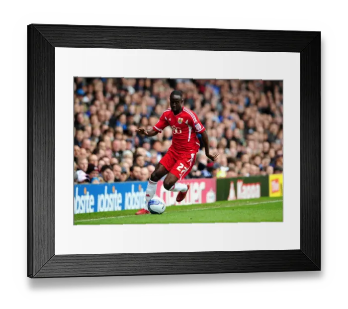 Framed Print : Adomah's Sprint: Portsmouth vs. Bristol City Football Rivalry (17-03-2012)