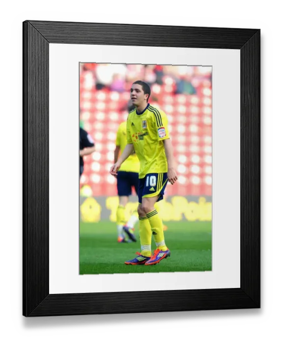 Framed Print : Hogan Ephraim in Action: Middlesbrough vs. Bristol City, Riverside Stadium, 2012