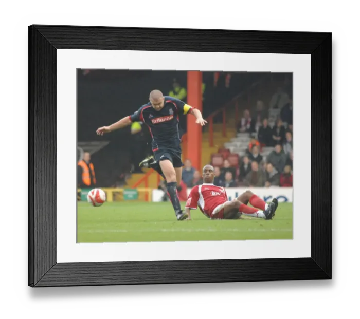 Framed Print : Darren Byfield in Action for Bristol City Against Stoke City Framed Print : Darren Byfield in Action for Bristol City Against Stoke City