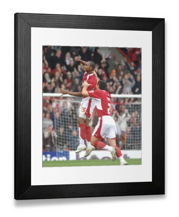 Framed Print : Marvin Elliott: Thrilling Moment at Bristol City vs Stoke City Framed Print : Marvin Elliott: Thrilling Moment at Bristol City vs Stoke City