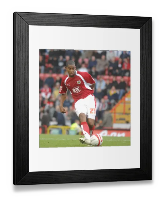 Framed Print : Marvin Elliott: Thrilling Moment at Bristol City vs Stoke City Framed Print : Marvin Elliott: Thrilling Moment at Bristol City vs Stoke City