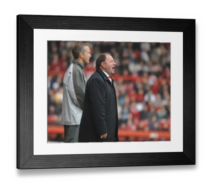 Framed Print : Gary Johnson in Action: Bristol City vs Stoke City Framed Print : Gary Johnson in Action: Bristol City vs Stoke City