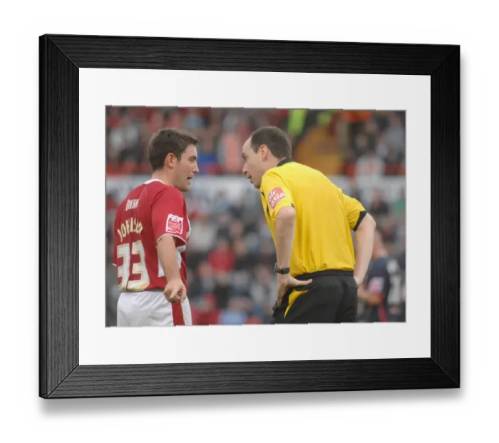 Framed Print : Lee Johnson in Action: Bristol City vs Stoke City