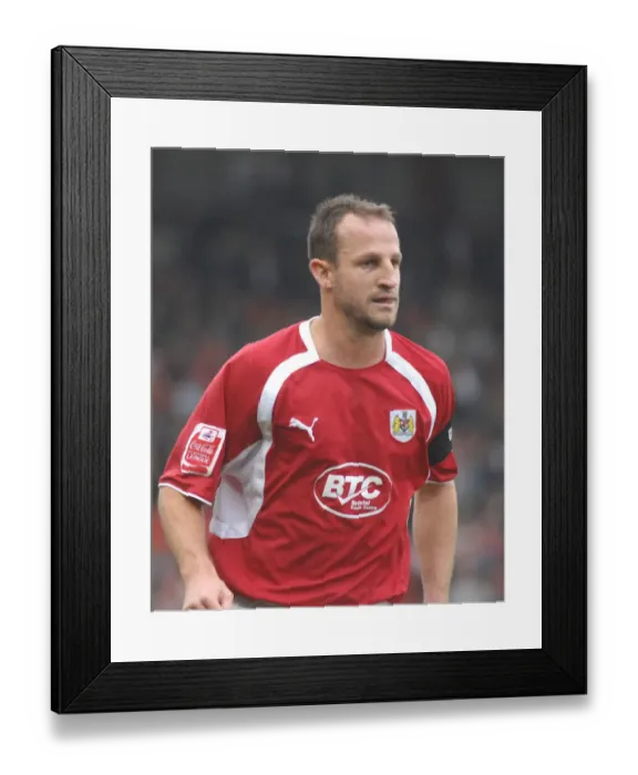 Framed Print : Louis Carey in Action: Bristol City vs Stoke City Framed Print : Louis Carey in Action: Bristol City vs Stoke City