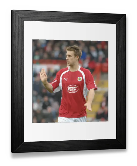 Framed Print : David Noble in Action: Bristol City vs Stoke City
