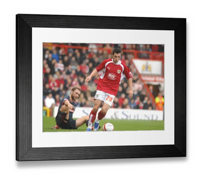 Framed Print : Bristol City vs Stoke City: Ivan Sproule in Action