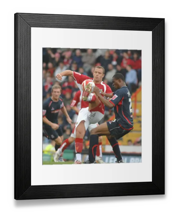 Framed Print : Lee Trundle