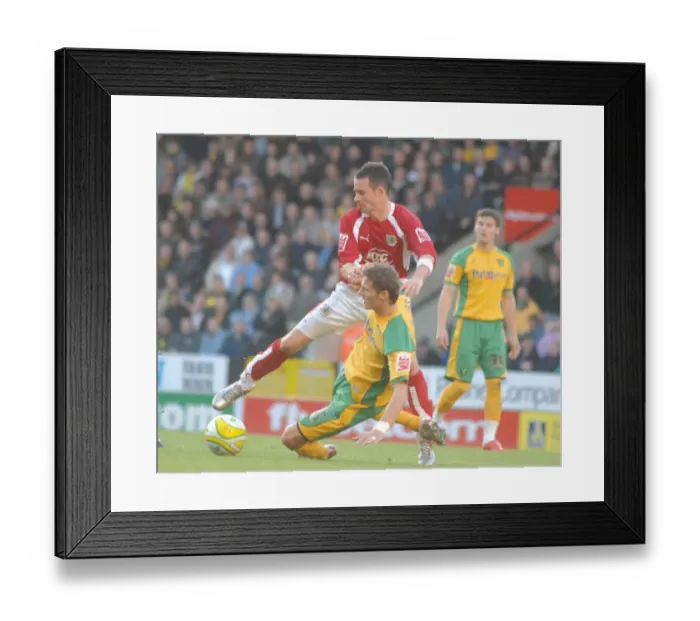 Framed Print : McIndoe in Action: Norwich City vs. Bristol City