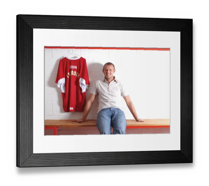 Framed Print : Bristol City's Star Forward: Lee Trundle Framed Print : Bristol City's Star Forward: Lee Trundle