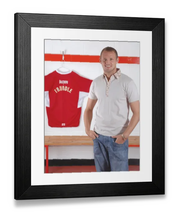 Framed Print : Bristol City's Star Forward: Lee Trundle Framed Print : Bristol City's Star Forward: Lee Trundle