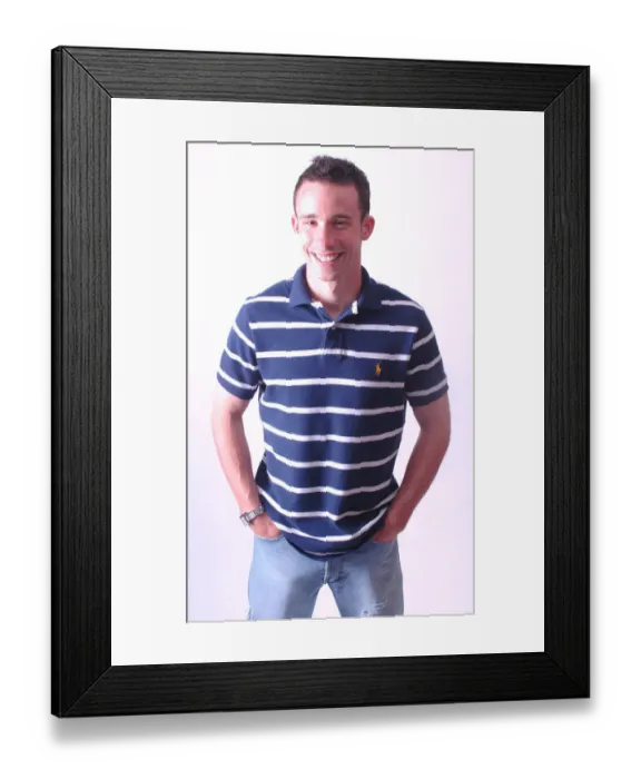 Framed Print : Michael McIndoe: Intense Concentration in Bristol City Football Club Jersey Framed Print : Michael McIndoe: Intense Concentration in Bristol City Football Club Jersey