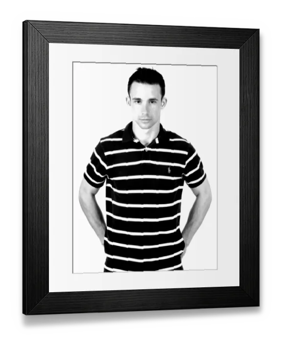 Framed Print : Michael McIndoe: A Focused and Determined Player in Bristol City Football Club Colors Framed Print : Michael McIndoe: A Focused and Determined Player in Bristol City Football Club Colors