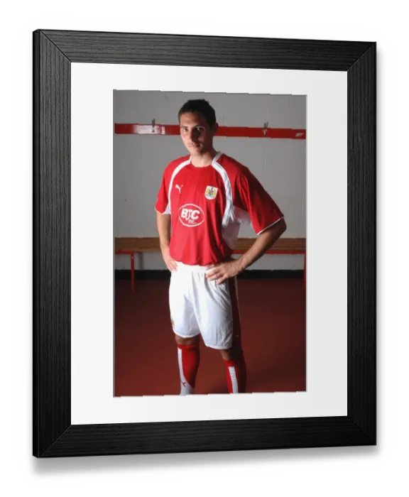 Framed Print : Bradley Orr: Focused and Determined in Bristol City Football Club Jersey