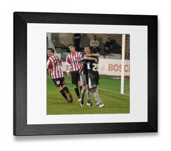 Framed Print : Phil Jevons Framed Print : Phil Jevons