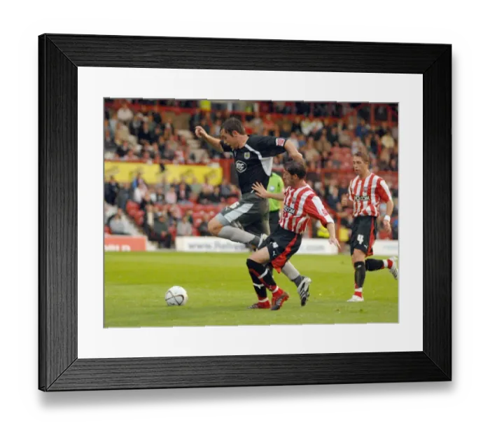 Framed Print : Bristol City vs. Brentford: A Football Rivalry - Season 07-08