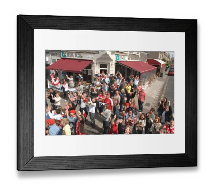 Framed Print : A Sea of Passion: United Bristol City Fans (Fans 2)