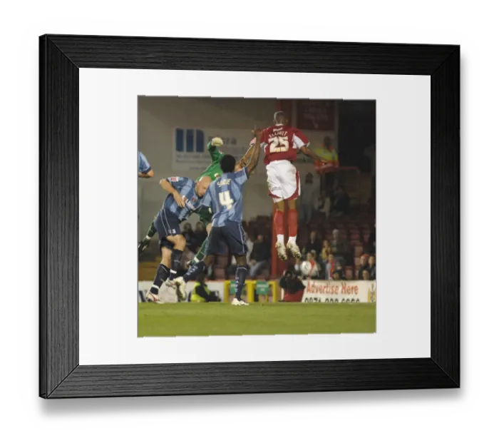 Framed Print : Elliott keeper 2 Framed Print : Elliott keeper 2