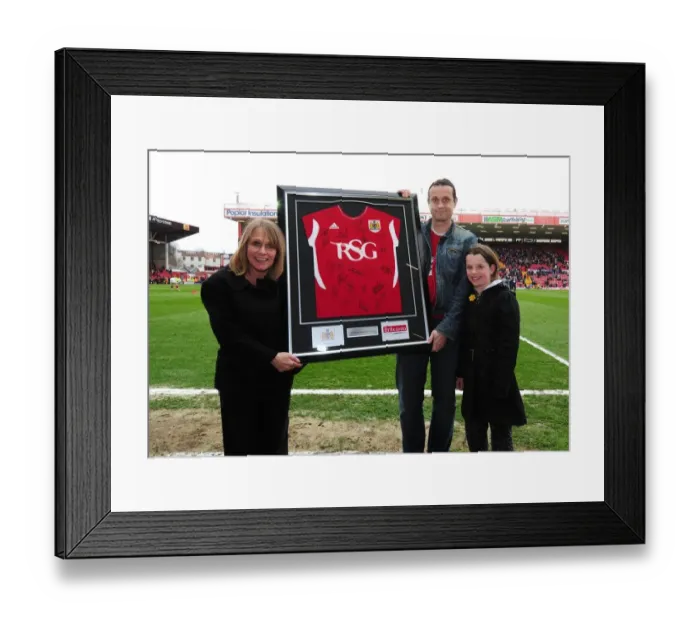 Framed Print : Bristol City vs Derby County Clash at Ashton Gate Stadium - March 31, 2012