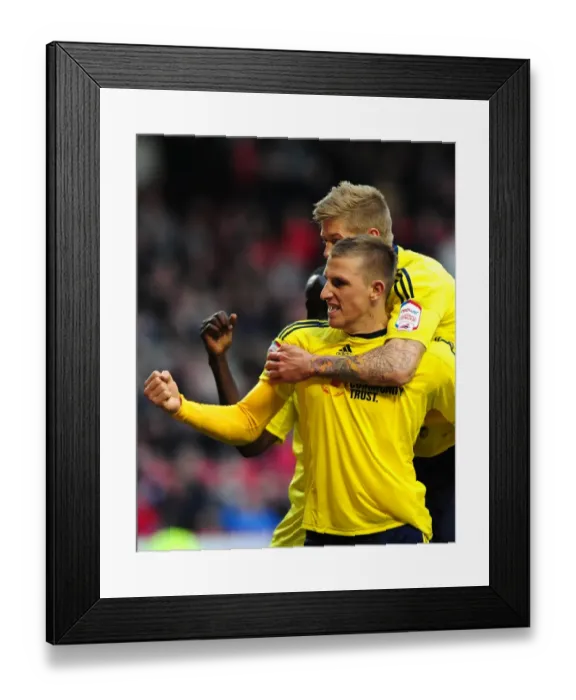 Framed Print : Bristol City's Chris Wood in Ecstatic Goal Celebration After Scoring Against Nottingham Forest, April 2012 Framed Print : Bristol City's Chris Wood in Ecstatic Goal Celebration After Scoring Against Nottingham Forest, April 2012