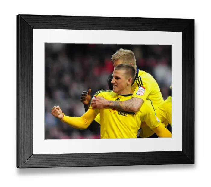 Framed Print : Ecstatic Chris Wood: Bristol City's Thrilling Goal Celebration vs. Nottingham Forest (April 2012) Framed Print : Ecstatic Chris Wood: Bristol City's Thrilling Goal Celebration vs. Nottingham Forest (April 2012)