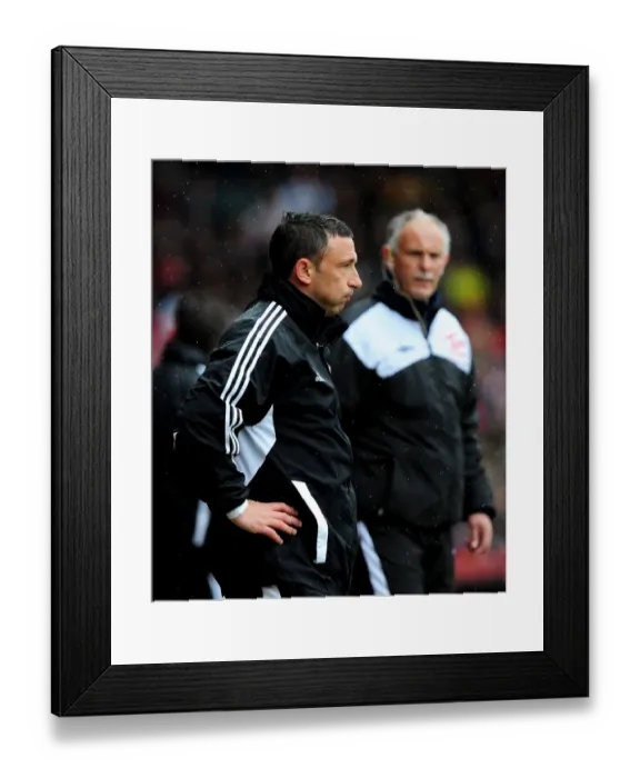 Framed Print : Derek McInnes Leads Bristol City at Ashton Gate Stadium Against Coventry City, April 2012 Framed Print : Derek McInnes Leads Bristol City at Ashton Gate Stadium Against Coventry City, April 2012