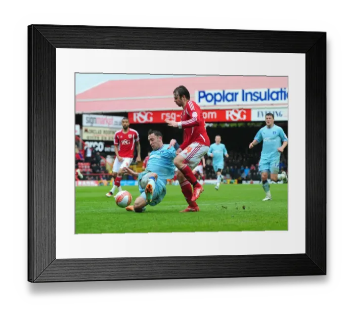 Framed Print : Bristol City vs Coventry City: Clash between Keogh and Pitman Framed Print : Bristol City vs Coventry City: Clash between Keogh and Pitman