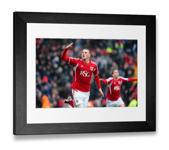 Framed Print : Chris Wood's Hat-trick: Unforgettable Night as Bristol City Thrills Coventry at Ashton Gate, April 9, 2012 Framed Print : Chris Wood's Hat-trick: Unforgettable Night as Bristol City Thrills Coventry at Ashton Gate, April 9, 2012