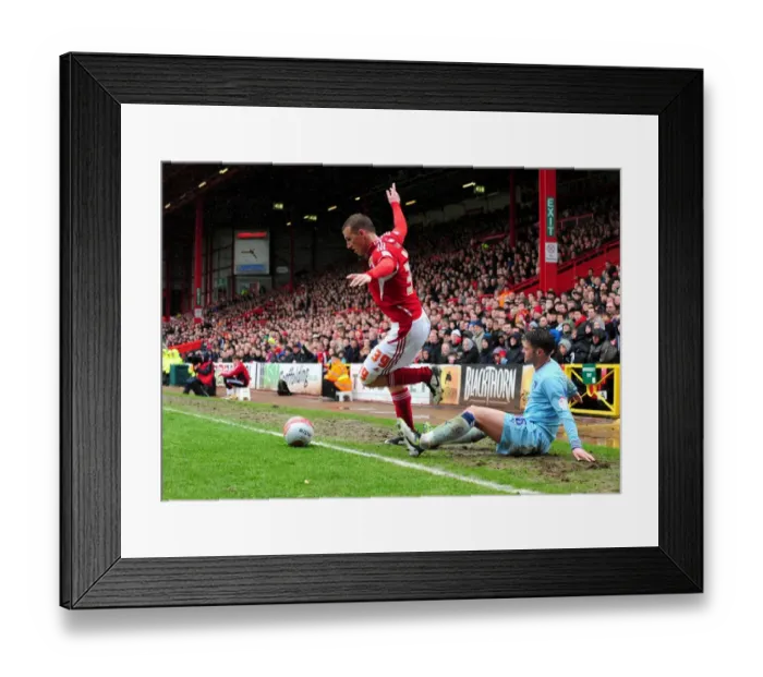 Framed Print : Chris Wood's Goal Over Oliver Norwood: Bristol City vs Coventry City, April 9, 2012 Framed Print : Chris Wood's Goal Over Oliver Norwood: Bristol City vs Coventry City, April 9, 2012